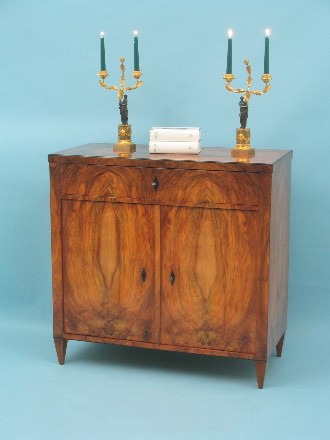 Halbschrank, Biedermeier um 1815/20