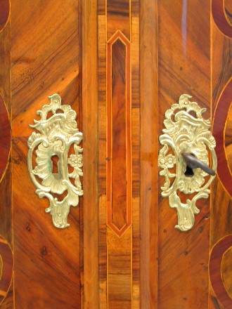 Schrank Barock, dat. 1747