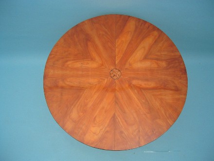 Esstisch Biedermeier