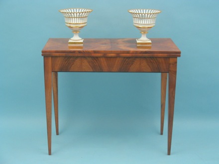 Spieltisch Biedermeier